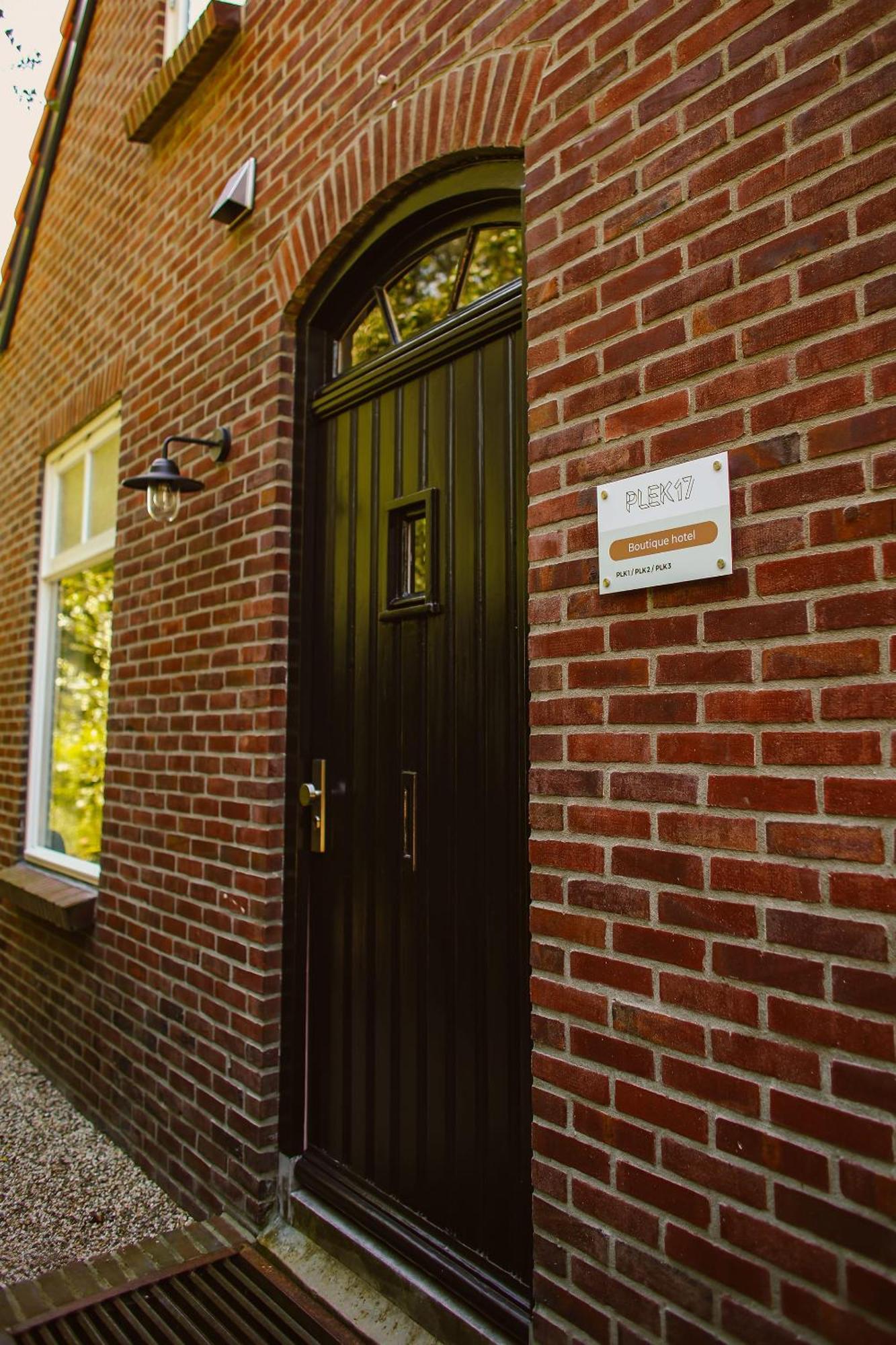 Boutiquehotel & Tiny Houses Plek17 Milsbeek Kamer foto