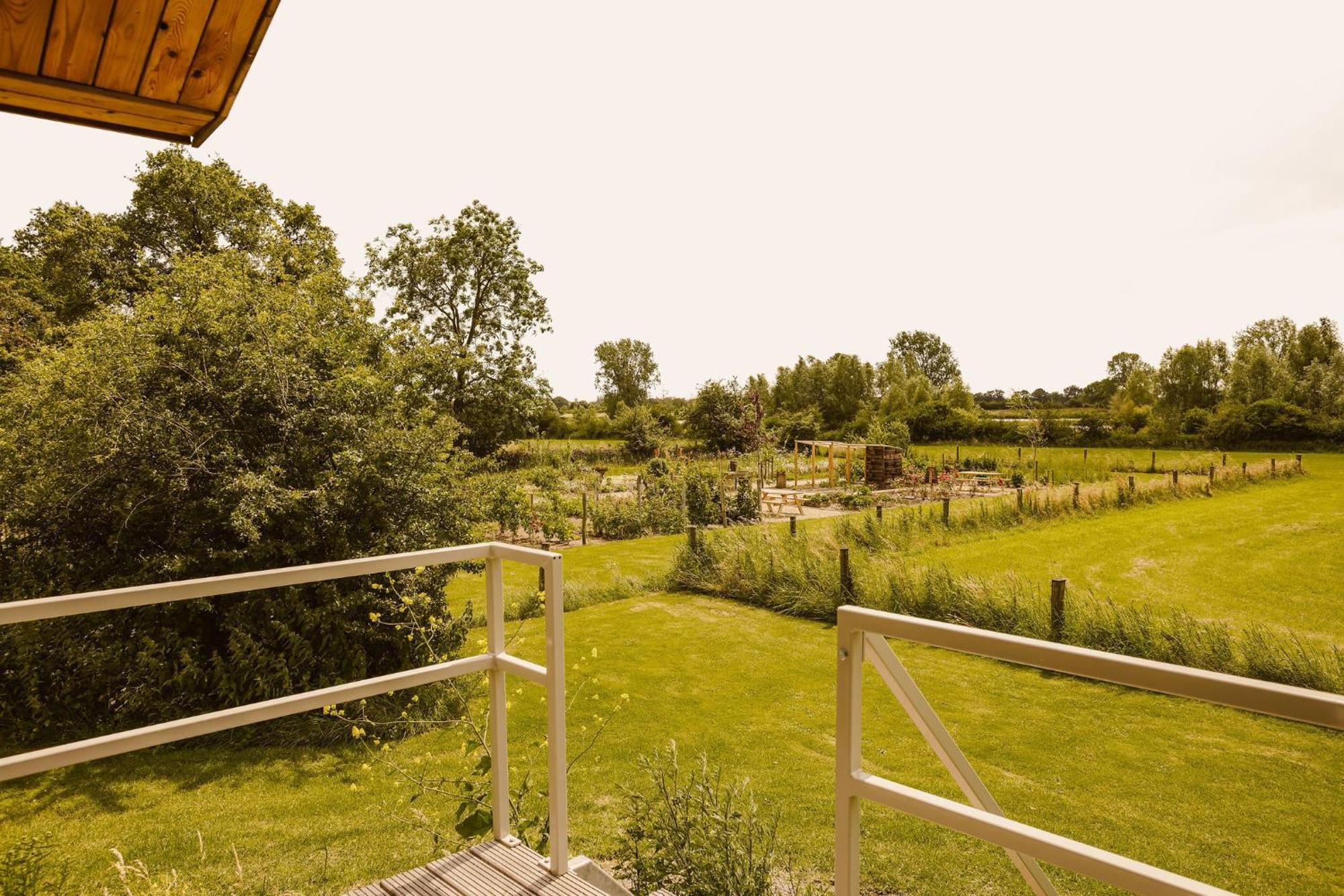 Boutiquehotel & Tiny Houses Plek17 Milsbeek Buitenkant foto